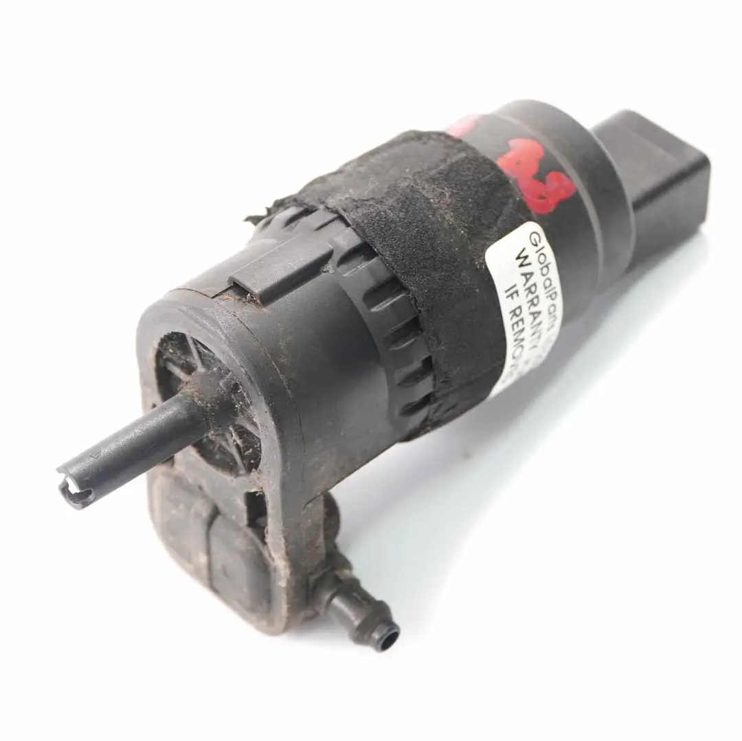 Tanque de Líquido Lavaparabrisas Bomba de Lavado para Audi A4 B8 con número de pieza 8K9955647 Audi A4 B8 Tanque de Líquido Lavaparabrisas Bomba de Lavado - SKU 8K9955647 - Número de pieza 8K9955647