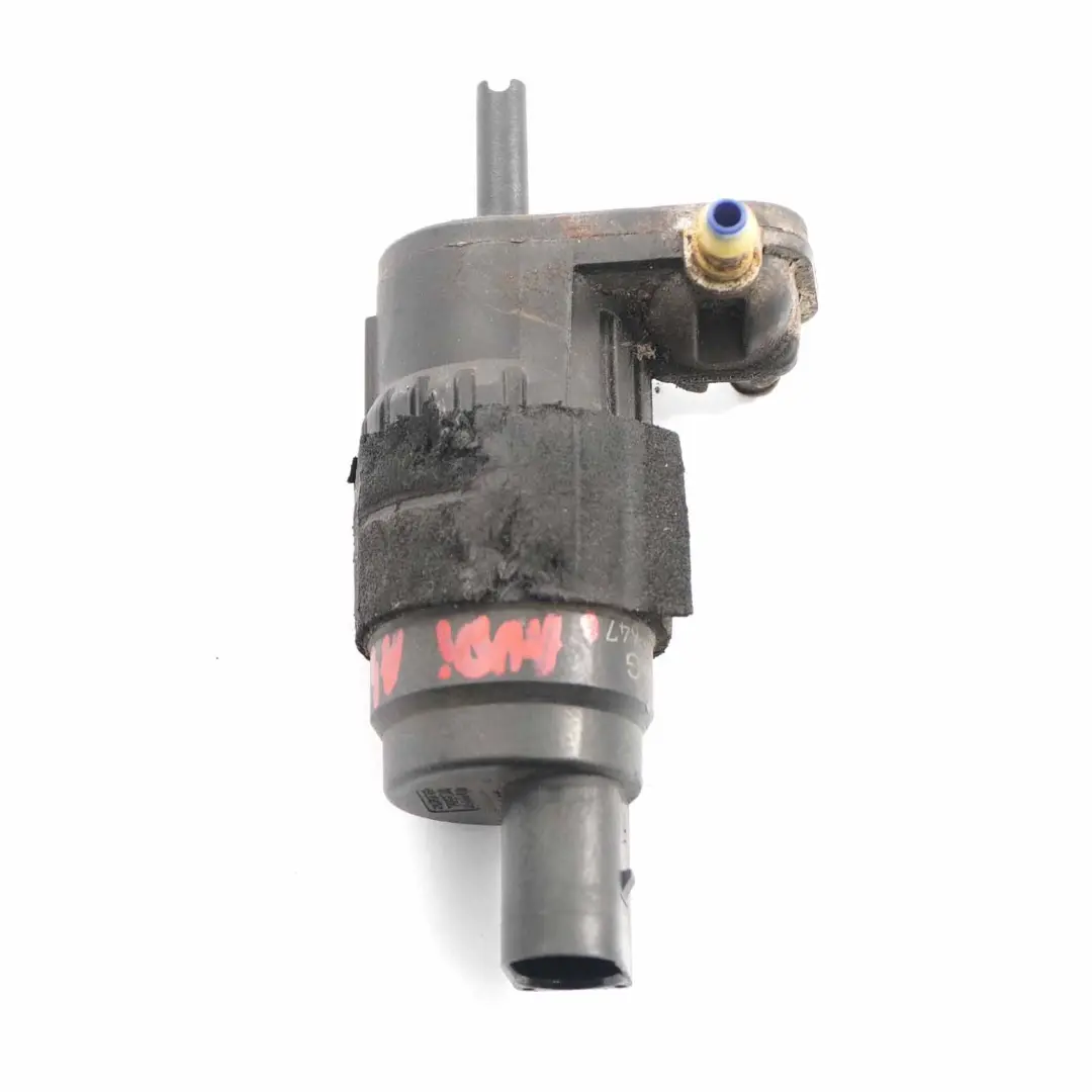 Serbatoio del liquido lavavetro Pompa di lavaggio per Audi A4 B8 con numero di parte 8K9955647 Audi A4 B8 Serbatoio del liquido lavavetro Pompa di lavaggio - SKU 8K9955647 - Numero di parte 8K9955647