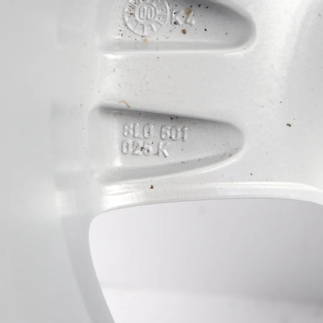 8L Silver Wheel Alloy Rim 16" ET:42 6,5J With Tyre 205/55 to Audi A3 with Part number 8L0601025K Audi A3 8L Silver Wheel Alloy Rim 16" ET:42 6,5J With Tyre 205/55 - SKU 8L0601025K - Part number 8L0601025K