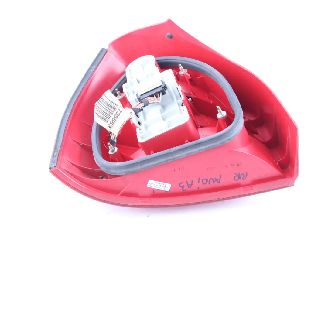 8L Rear Lamp Right O/S Tail Light Side Panel Taillight to Audi A3 with Part number 8L0945096 Audi A3 8L Rear Lamp Right O/S Tail Light Side Panel Taillight - SKU 8L0945096 - Part number 8L0945096