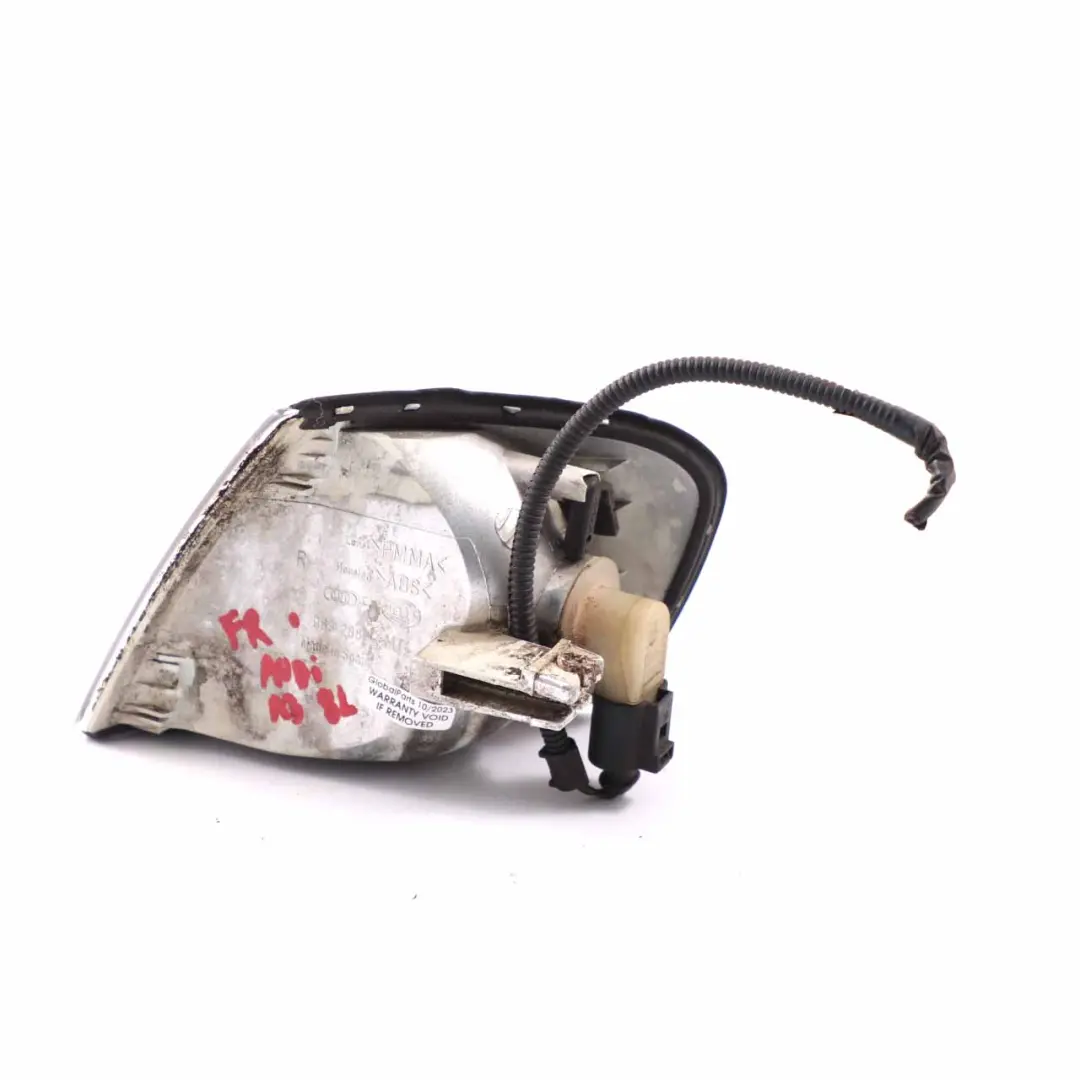 8L faro indicatore di direzione anteriore destro lampada per Audi A3 con numero di parte 8L0953050 Audi A3 8L faro indicatore di direzione anteriore destro lampada - SKU 8L0953050 - Numero di parte 8L0953050