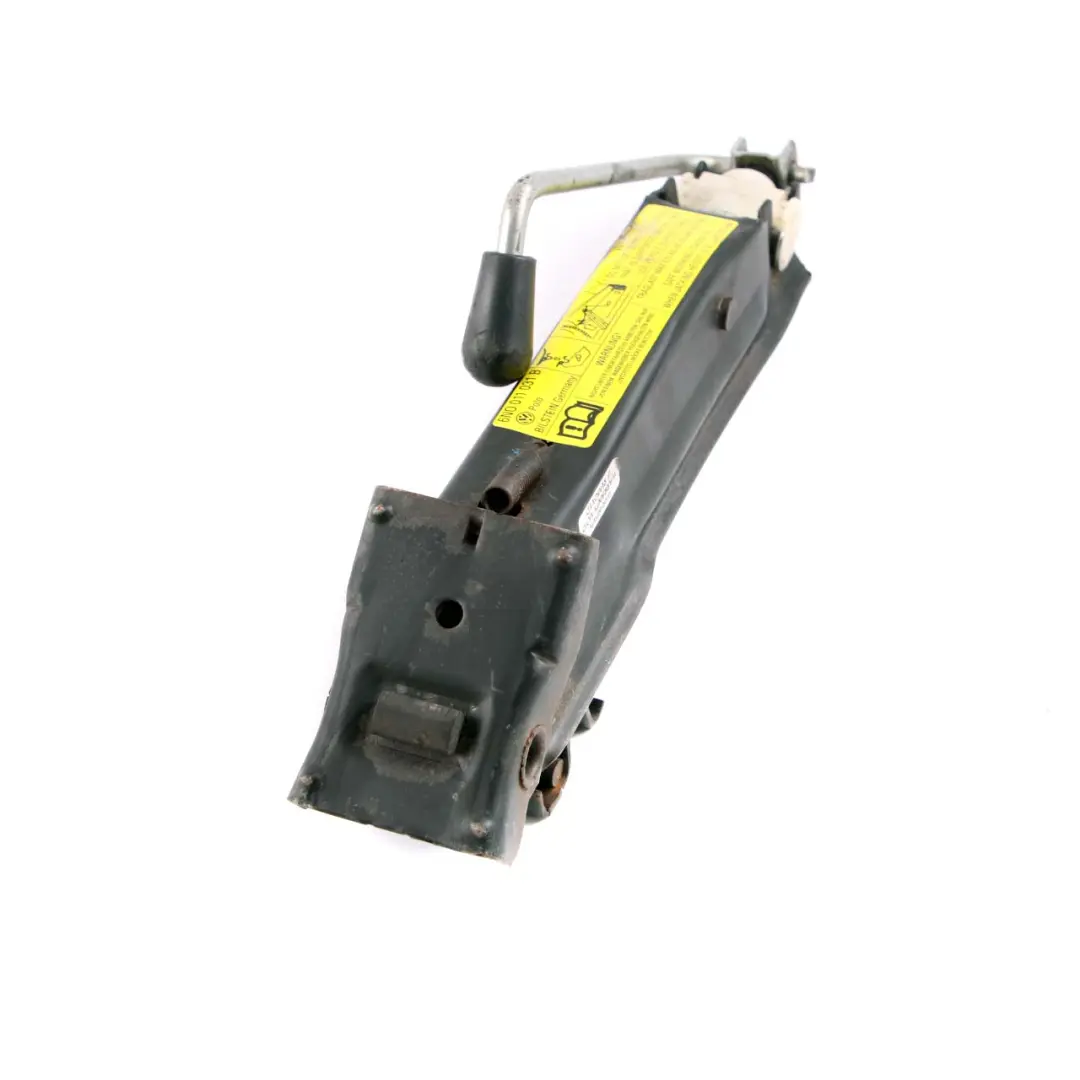 Emergency Car Lifting Spare Jack Tool to Audi A3 Volkswagen Golf MK7 with Part number 8N0 011 031 B Audi A3 Volkswagen Golf MK7 Emergency Car Lifting Spare Jack Tool - SKU 8N0 011 031 B - Part number 8N0 011 031 B