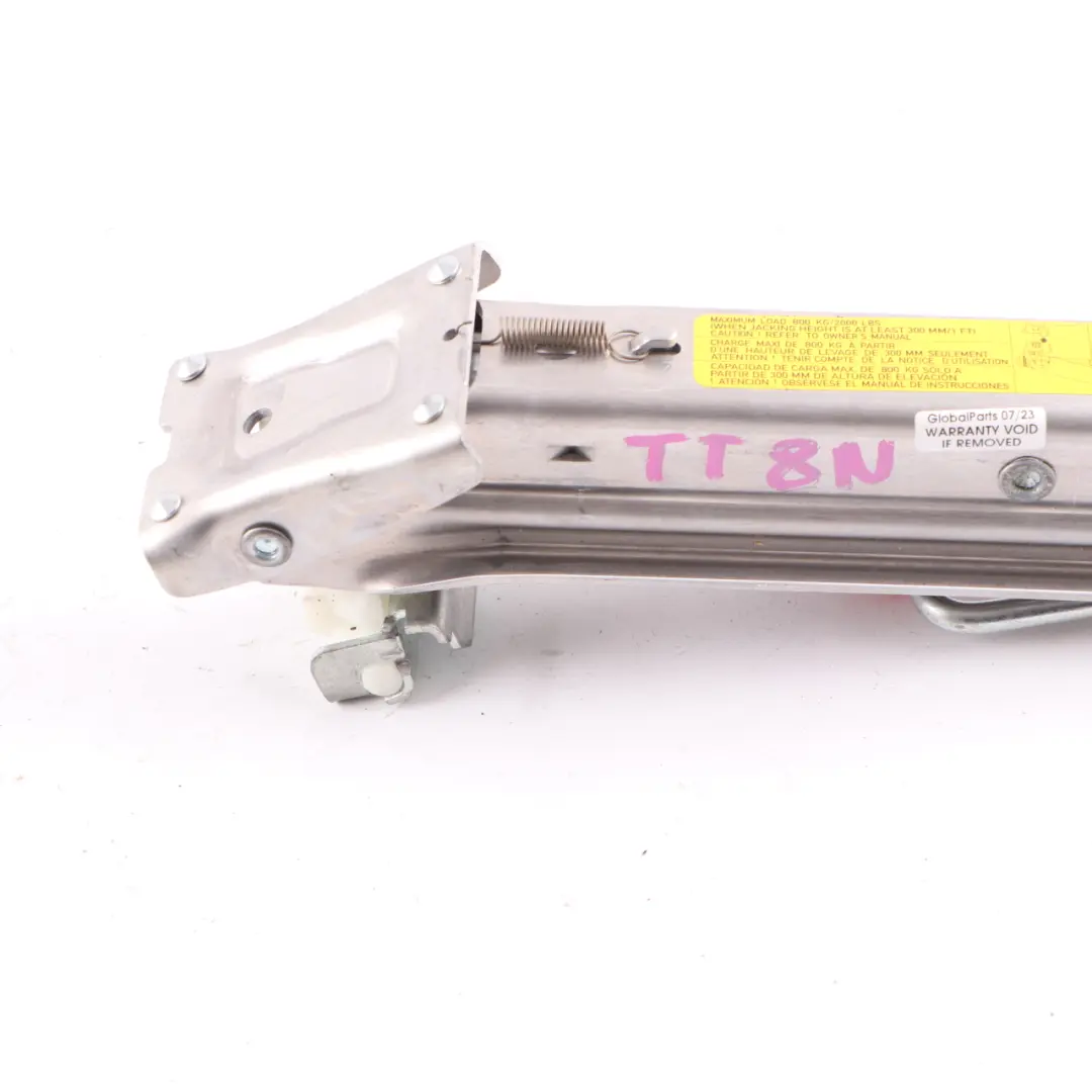 8N Martinetto Di Strumento Auto Sollevatore Ruota Emergenza per Audi TT con numero di parte 8N0011031B Audi TT 8N Martinetto Di Strumento Auto Sollevatore Ruota Emergenza - SKU 8N0011031B - Numero di parte 8N0011031B