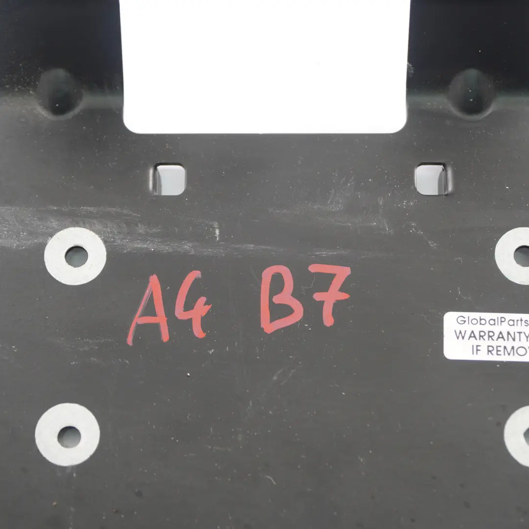 Audi A4 B7 Support Amplificateur Antenne Module Support - SKU 8P0035535 - Numéro de pièce 8P0035535