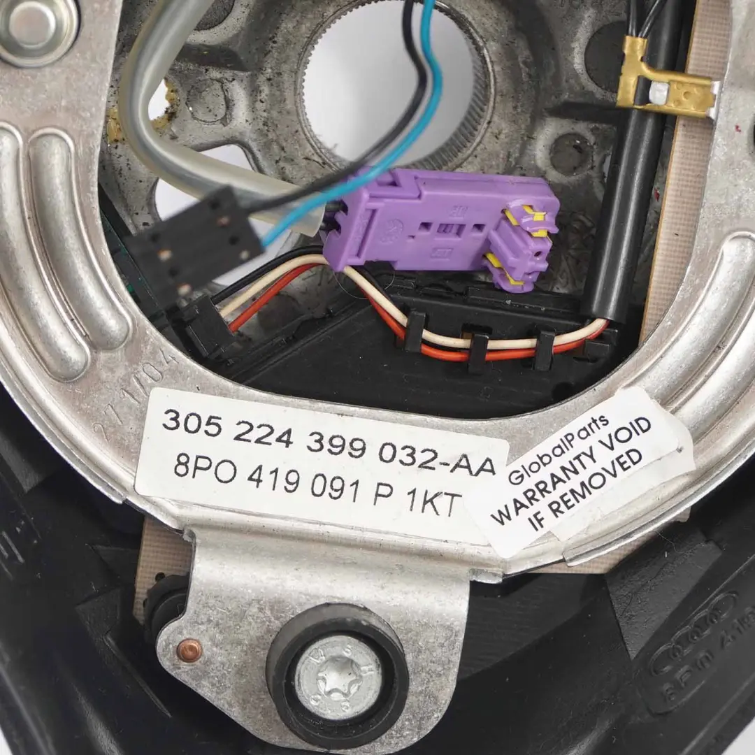 NEU Schwarzes Lederlenkrad Schaltwippen für Audi A3 8P mit Teilenummer 8P0419091P Audi A3 8P NEU Schwarzes Lederlenkrad Schaltwippen - SKU 8P0419091P-1 - Teilenummer 8P0419091P