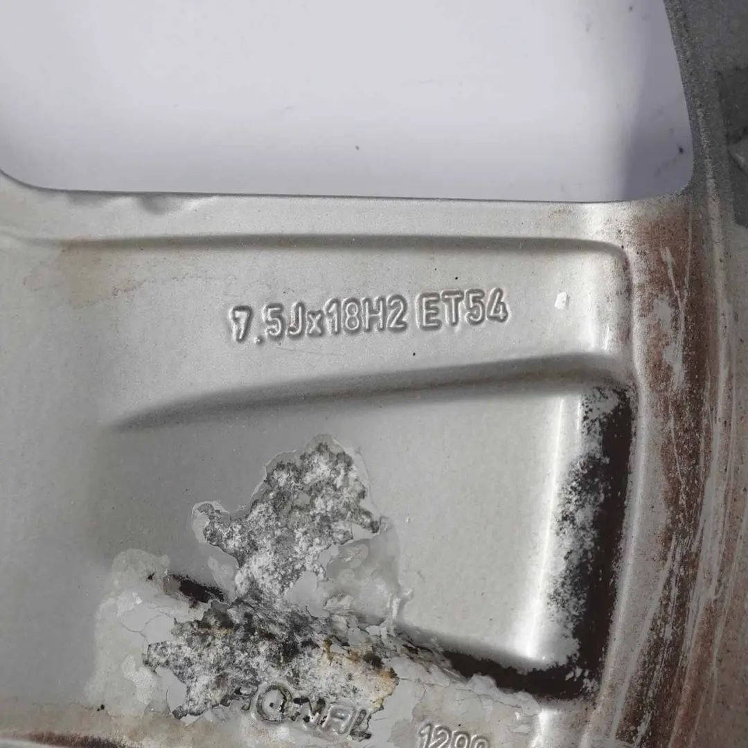 Alloy Rim 18" ET:54 7,5J to Audi A3 8P Silver Wheel with Part number 8P0601025S Audi A3 8P Silver Wheel Alloy Rim 18" ET:54 7,5J - SKU 8P0601025S-4 - Part number 8P0601025S