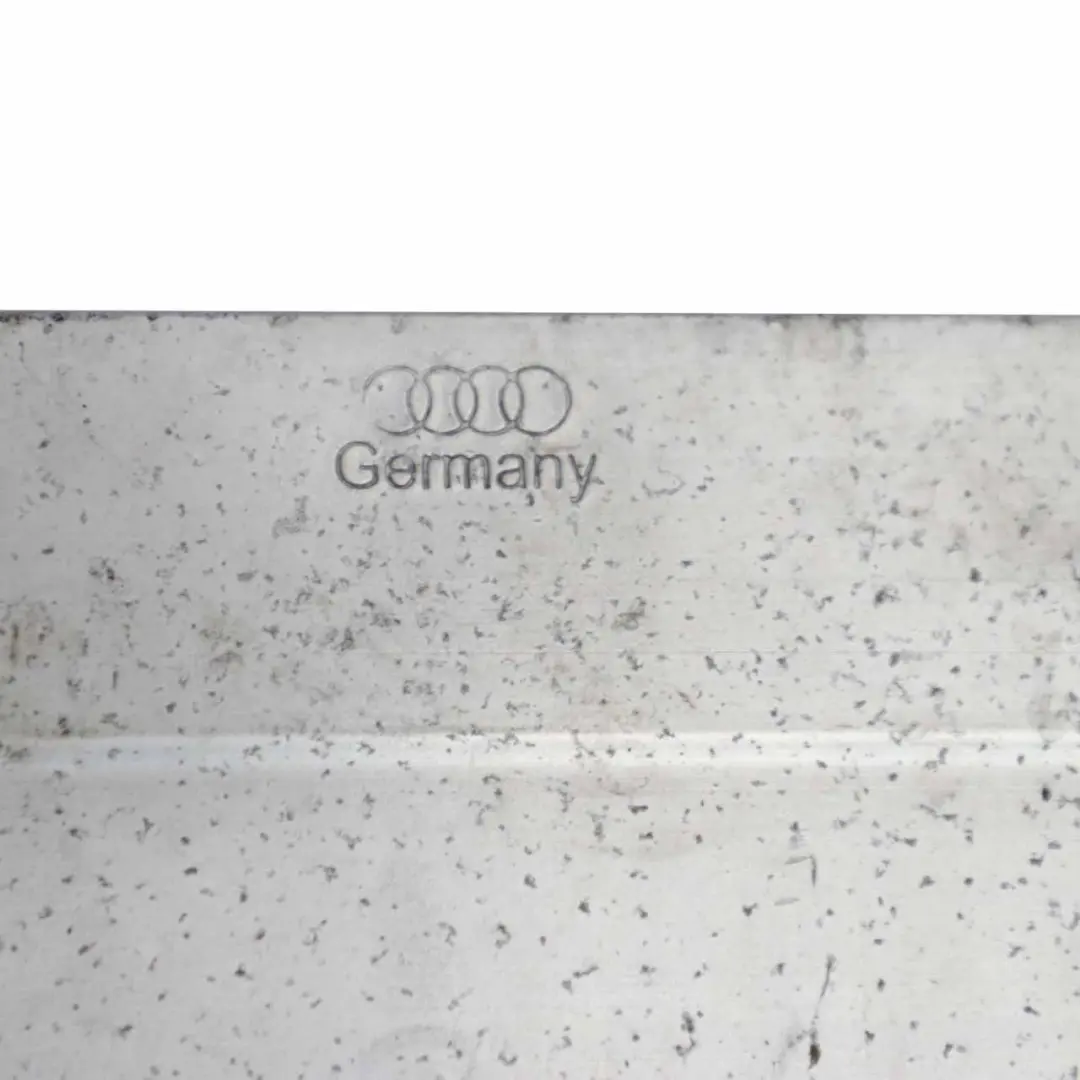 Pare-chocs avant Support de traverse Barre d'arrêt pour Audi A3 8P à propos du numéro de pièce 8P0807437B Audi A3 8P Pare-chocs avant Support de traverse Barre d'arrêt - SKU 8P0807437B - Numéro de pièce 8P0807437B