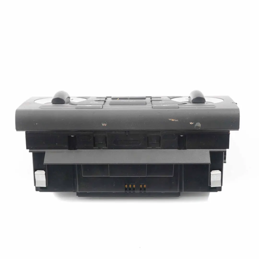 Audi A3 8P Chauffage Climatisation Unité A/C Panneau de commutation - SKU 8P0820043H - Numéro de pièce 8P0820043H