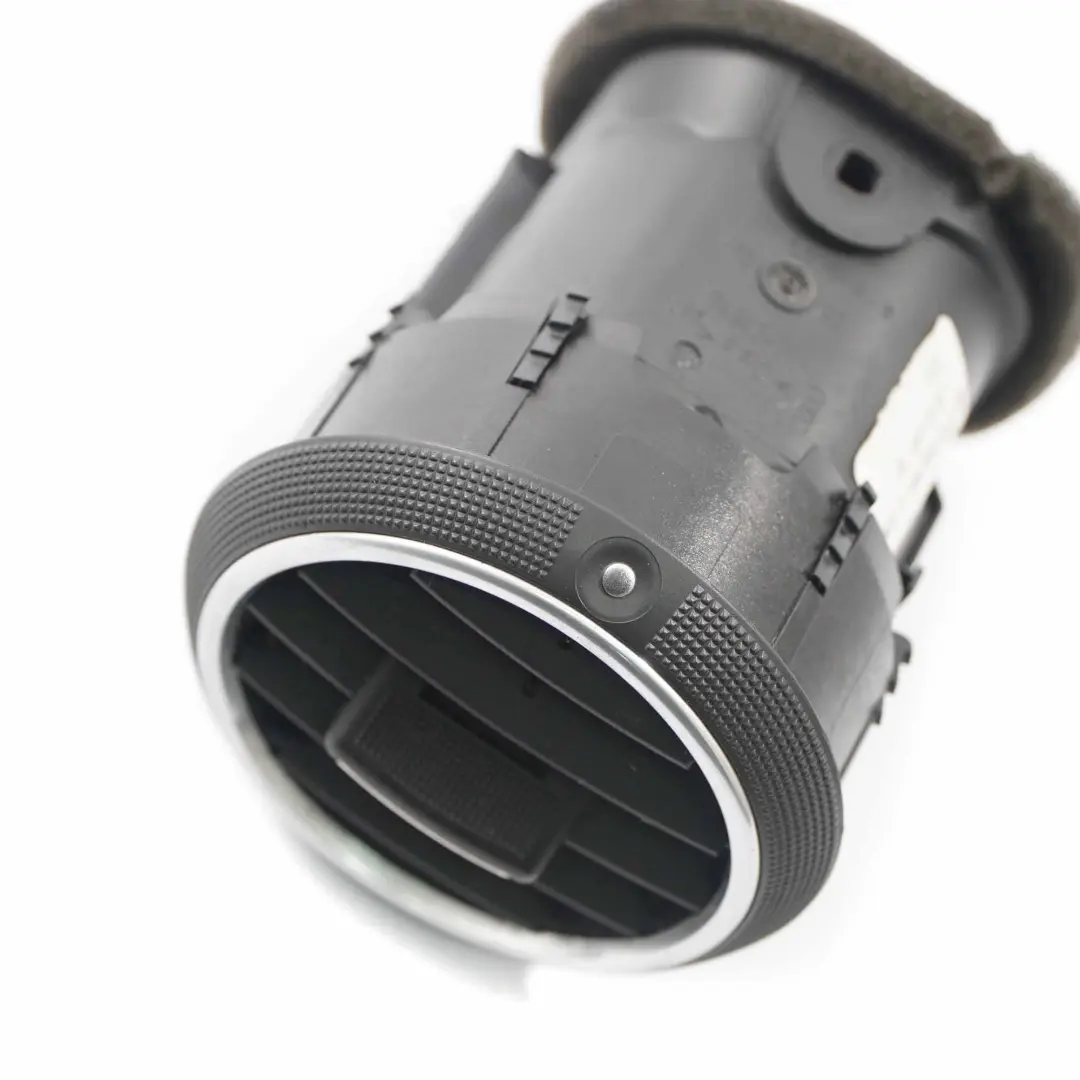 Vent Dashboard Nozzle Grille Air Ventilation to Audi A3 8P Air with Part number 8P0820901A Audi A3 8P Air Vent Dashboard Nozzle Grille Air Ventilation - SKU 8P0820901A - Part number 8P0820901A