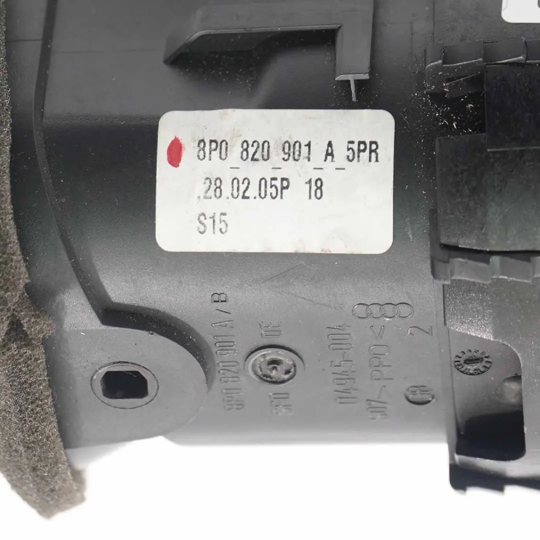 bocchetta aria cruscotto ugello griglia ventilazione aria per Audi A3 8P con numero di parte 8P0820901A Audi A3 8P bocchetta aria cruscotto ugello griglia ventilazione aria - SKU 8P0820901A - Numero di parte 8P0820901A