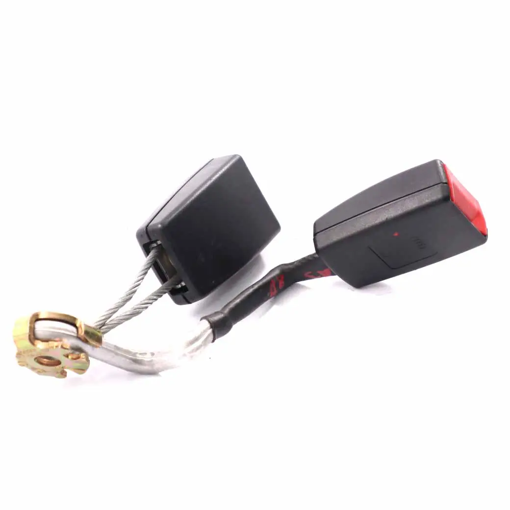 Hebilla del asiento central de doble pestillo trasero para Audi A3 8P con número de pieza 8P0857739B Audi A3 8P Hebilla del asiento central de doble pestillo trasero - SKU 8P0857739B - Número de pieza 8P0857739B