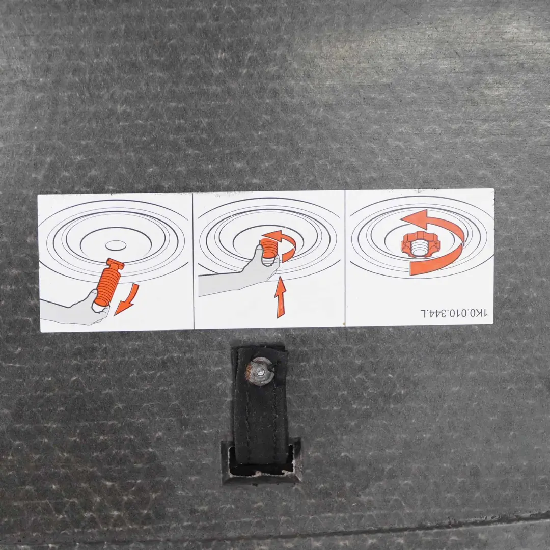 Tapis de coffre de voiture Noir Housse de roue de secours pour Audi A3 8P à propos du numéro de pièce 8P0863463 Audi A3 8P Tapis de coffre de voiture Noir Housse de roue de secours - SKU 8P0863463 - Numéro de pièce 8P0863463