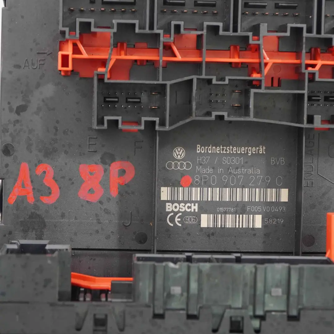 Körper Steuerung Komfort Einheit Modul BCM Einheit für Audi A3 8P mit Teilenummer 8P0907279C Audi A3 8P Körper Steuerung Komfort Einheit Modul BCM Einheit - SKU 8P0907279C - Teilenummer 8P0907279C