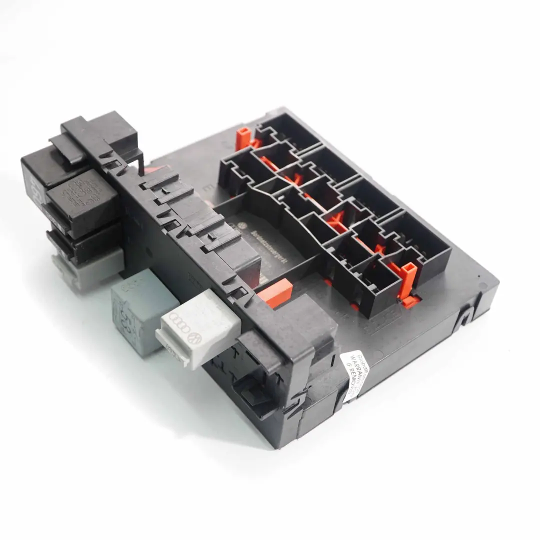 Moduł Sterownik BCM Bordnetz do Audi A3 8P o numerze 8P0907279C Audi A3 8P Moduł Sterownik BCM Bordnetz - SKU 8P0907279C - Numer Części 8P0907279C