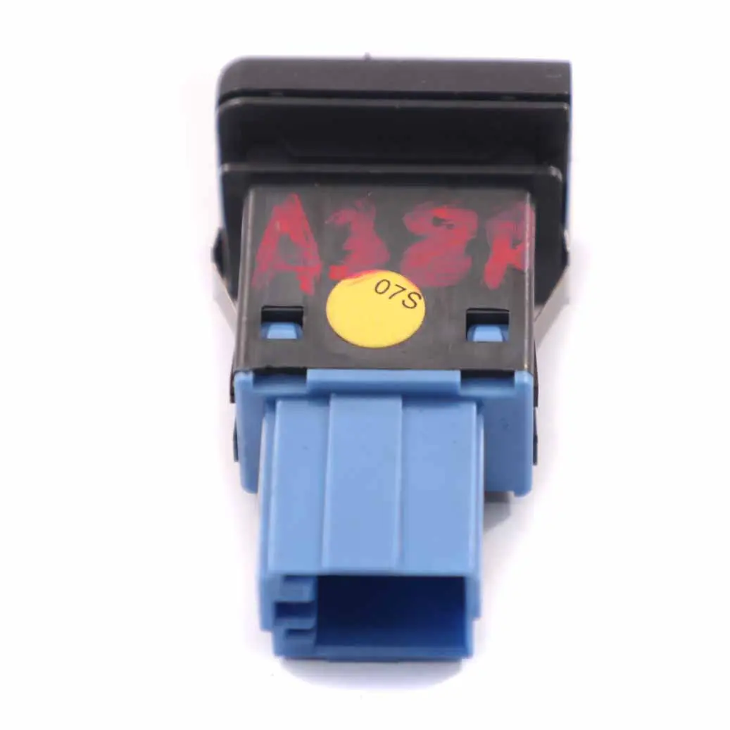 Audi A3 8P Passenger Air Module Switch Deactivation Lamp Button - SKU 8P0919234 - Part number 8P0919234
