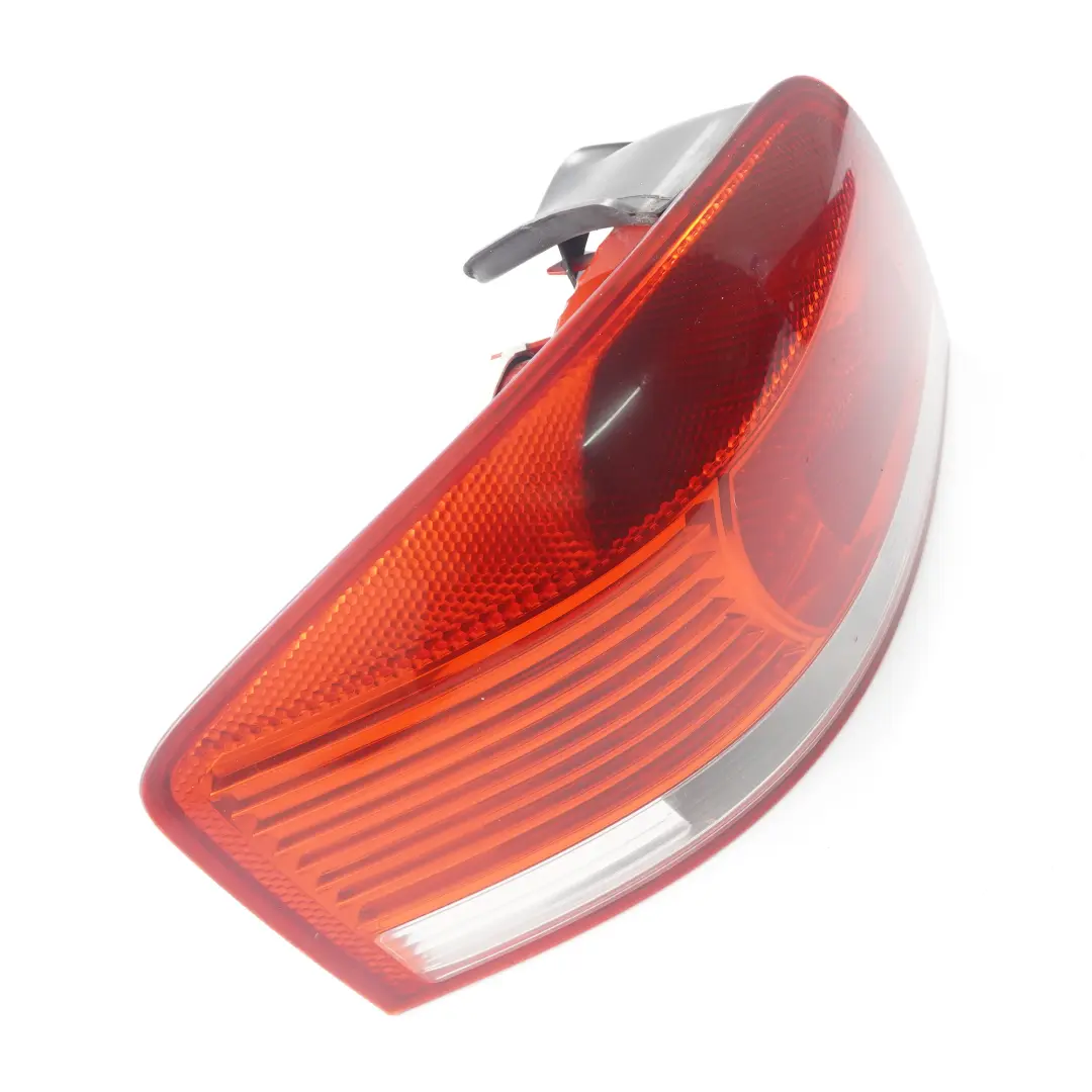 Lampada posteriore sinistra Fanale Pannello laterale per Audi A3 8P con numero di parte 8P0945095A Audi A3 8P Lampada posteriore sinistra Fanale Pannello laterale - SKU 8P0945095A - Numero di parte 8P0945095A