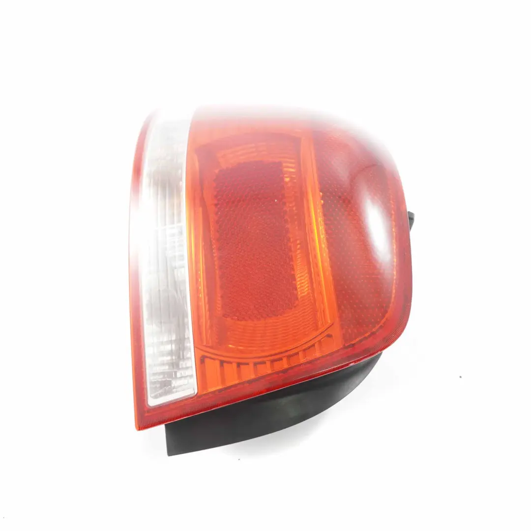 Lampa Prawy Tył Prawa Tylna 8P0945096A do Audi A3 8P o numerze 8P0945095A Audi A3 8P Lampa Prawy Tył Prawa Tylna 8P0945096A - SKU 8P0945095A - Numer Części 8P0945095A