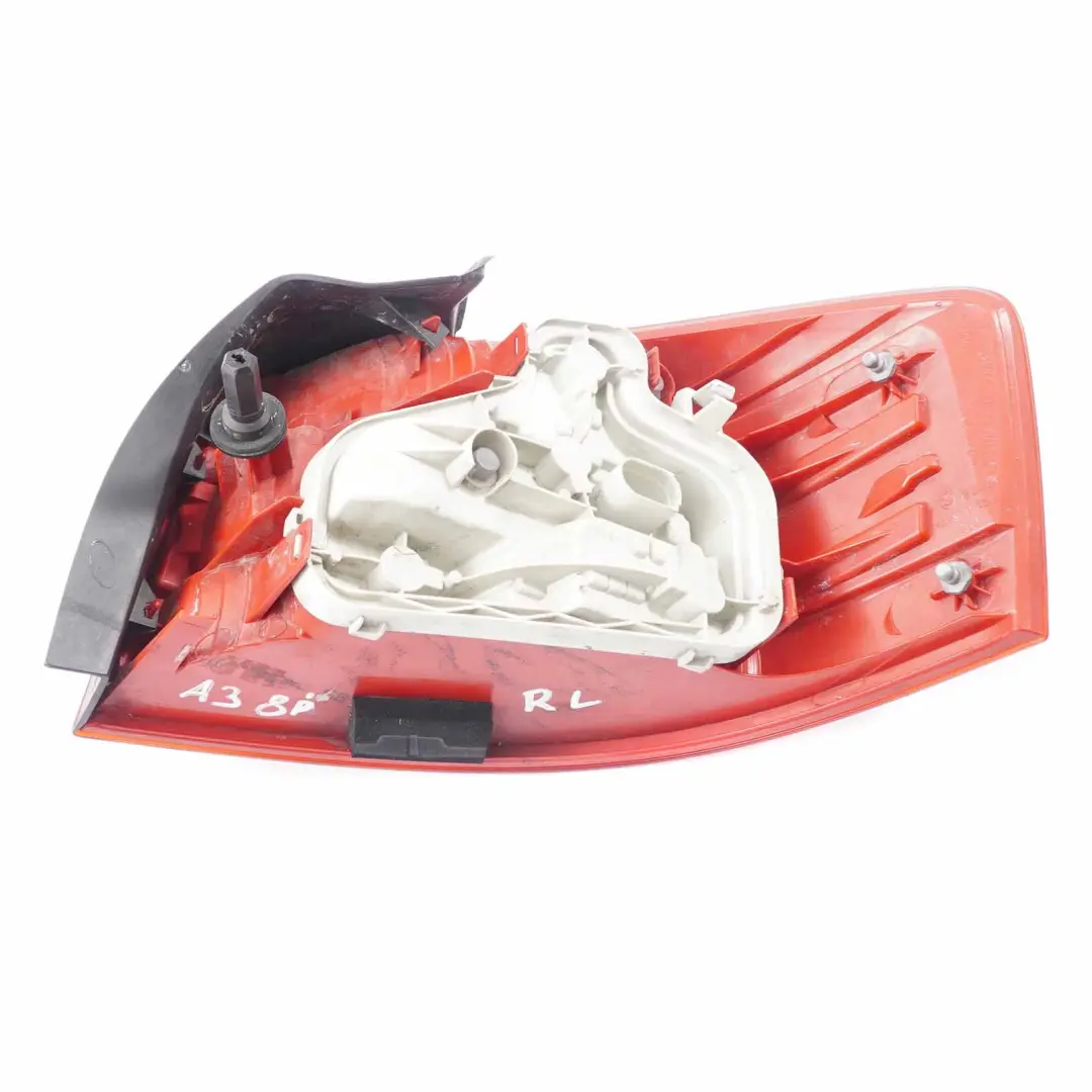 Rückleuchte links Rücklicht Seitenwand Rücklicht für Audi A3 8P mit Teilenummer 8P0945095A Audi A3 8P Rückleuchte links Rücklicht Seitenwand Rücklicht - SKU 8P0945095A - Teilenummer 8P0945095A