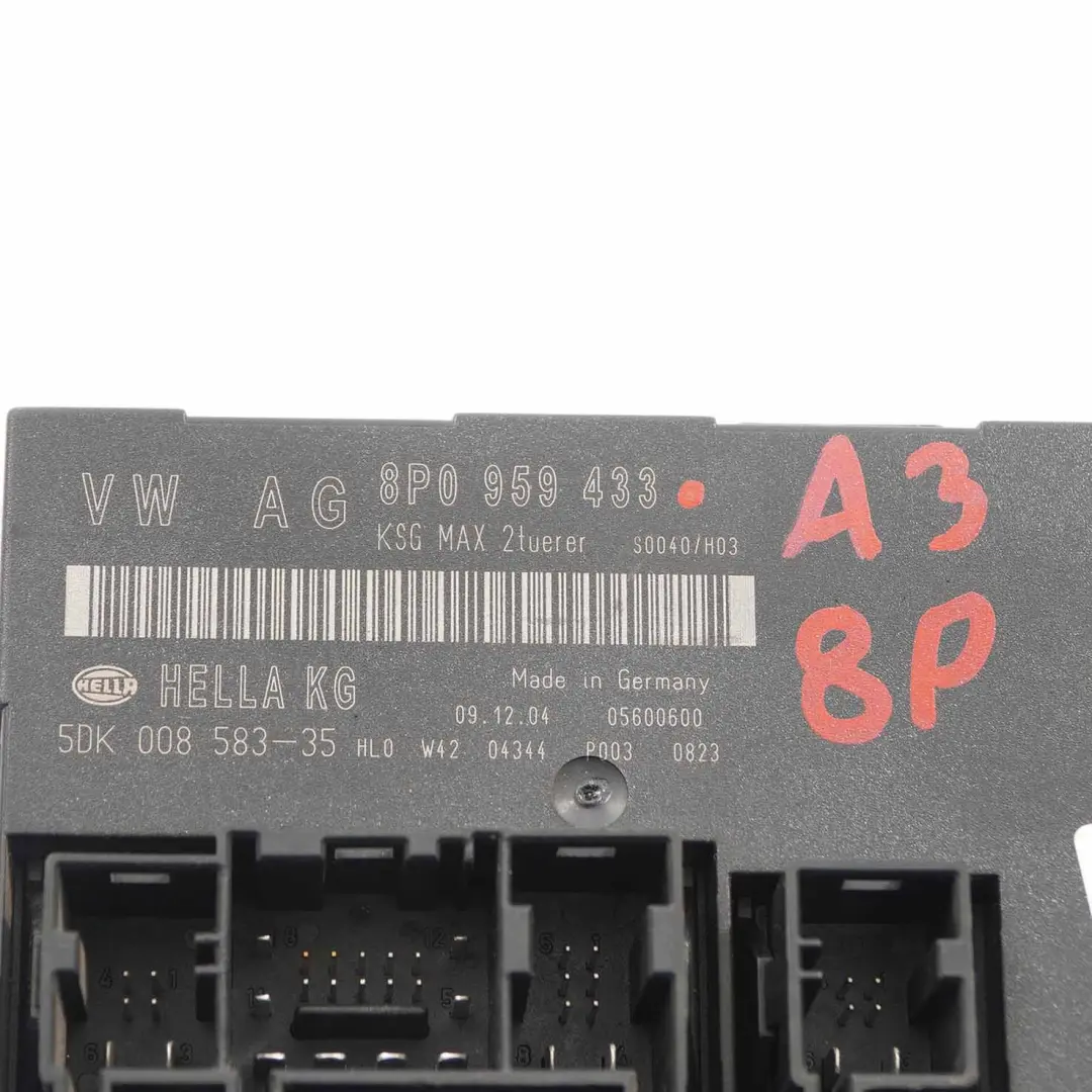 Karosserie Steuer Gerät Modul BCM Komfort Einheit für Audi A3 8P mit Teilenummer 8P0959433 Audi A3 8P Karosserie Steuer Gerät Modul BCM Komfort Einheit - SKU 8P0959433 - Teilenummer 8P0959433