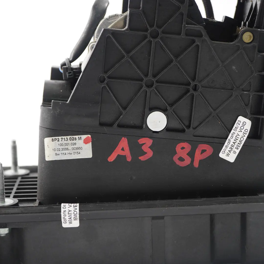 Wybierak Lewarek Biegów DSG do Audi A3 8P o numerze 8P2713025M Audi A3 8P Wybierak Lewarek Biegów DSG - SKU 8P2713025M - Numer Części 8P2713025M