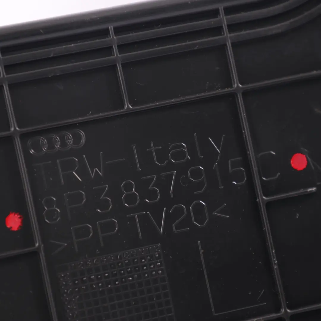 Pannello porta anteriore pannello interno montare sinistra per Audi A3 8P con numero di parte 8P3837915C Audi A3 8P Pannello porta anteriore pannello interno montare sinistra - SKU 8P3837915C - Numero di parte 8P3837915C