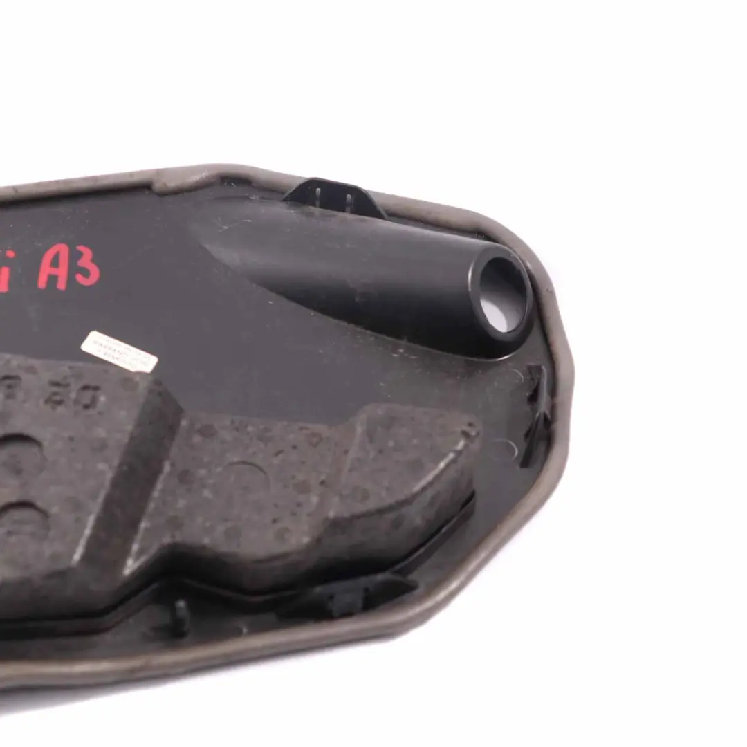 Vorderseite Tür Karte Platte Abdeckung Montage links für Audi A3 8P mit Teilenummer 8P3837915C Audi A3 8P Vorderseite Tür Karte Platte Abdeckung Montage links - SKU 8P3837915C - Teilenummer 8P3837915C