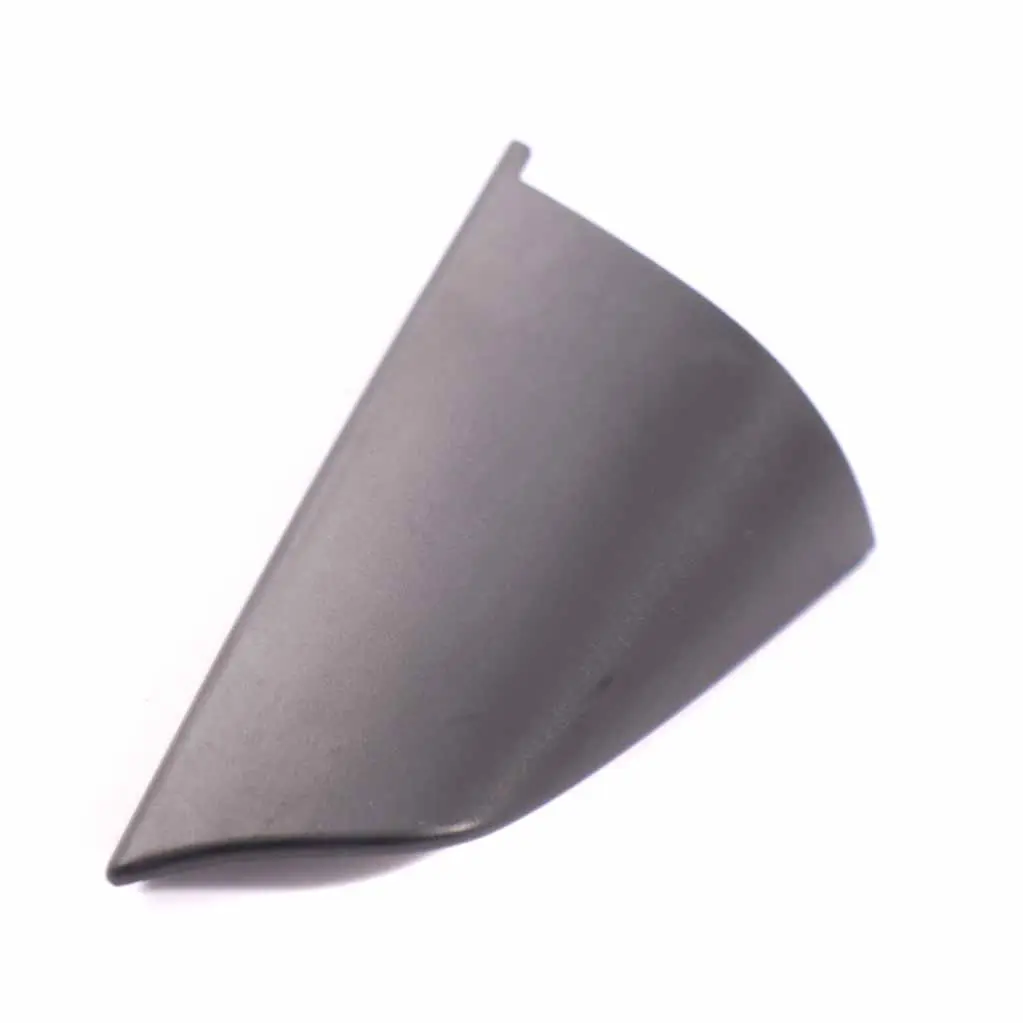 Triangolo Cover Trim Porta anteriore destra Interno Nero per Audi A3 8P con numero di parte 8P3857506A Audi A3 8P Triangolo Cover Trim Porta anteriore destra Interno Nero - SKU 8P3857506A - Numero di parte 8P3857506A