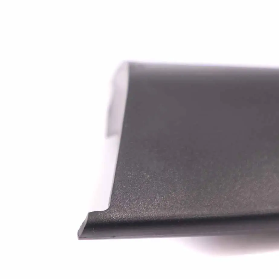 Audi A3 8P Triangolo Cover Trim Porta anteriore destra Interno Nero - SKU 8P3857506A - Numero di parte 8P3857506A