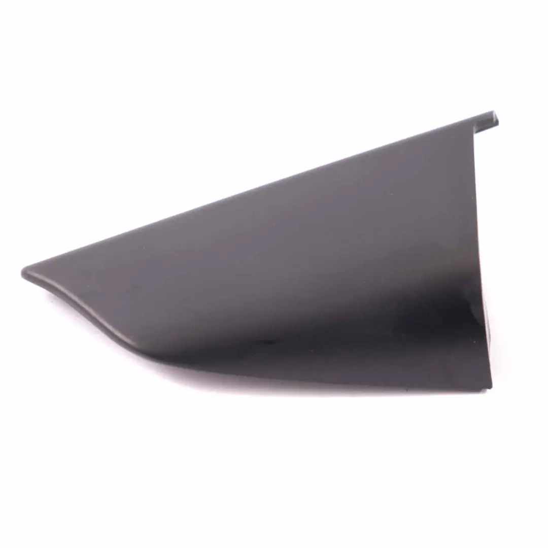 Audi A3 8P Triángulo Tapa Embellecedor Puerta Delantera Derecha Negro - SKU 8P3857506A - Número de pieza 8P3857506A