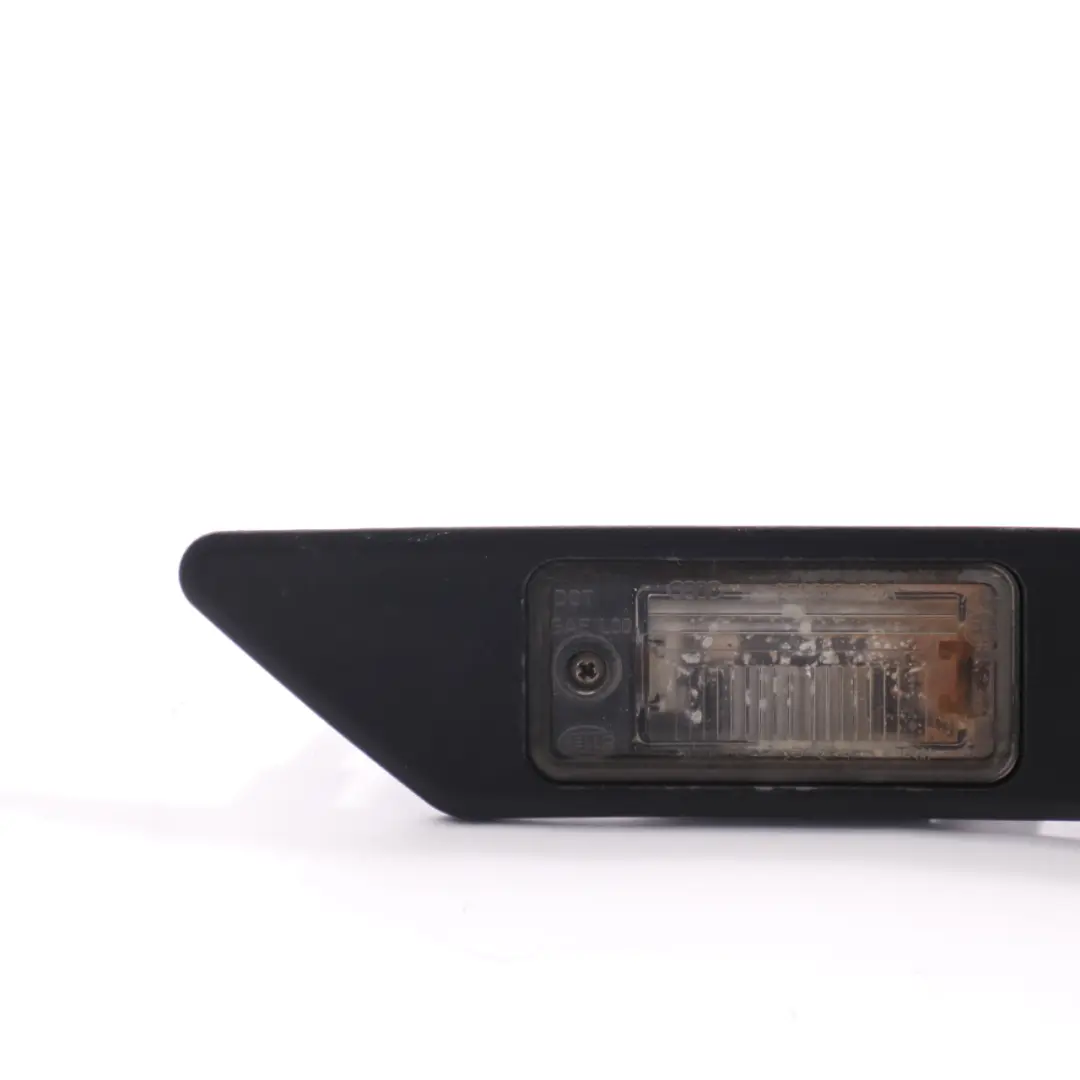  Poignée hayon Audi A3 A4 A6 Panneau d'habillage Lampe plaque d'immatriculation - SKU 8P4827574 - Numéro de pièce 8P4827574