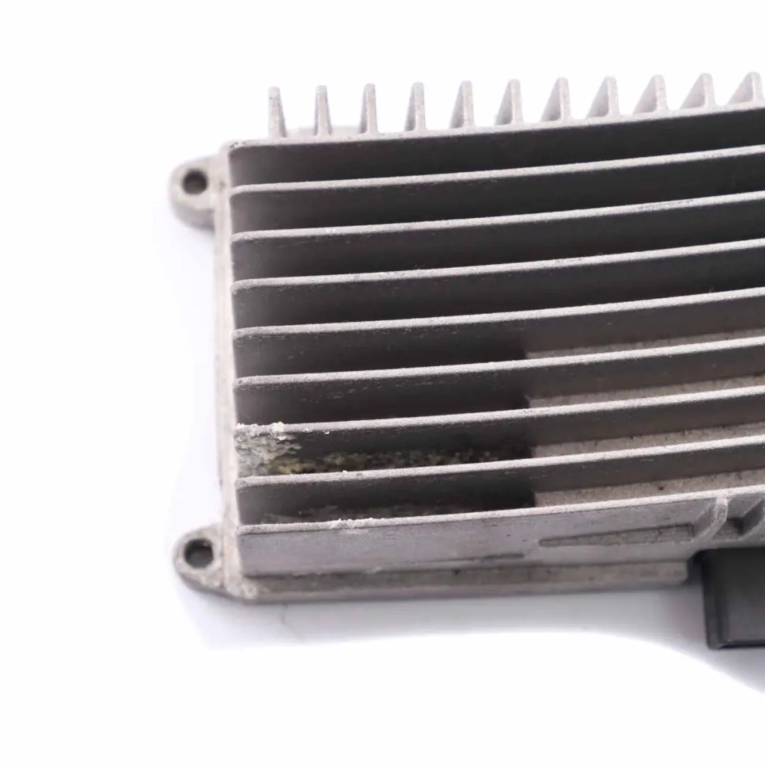 Audi A4 B8 A5 8T Q5 8R Wzmacniacz Radia - SKU 8R0035223F - Numer Części 8R0035223F