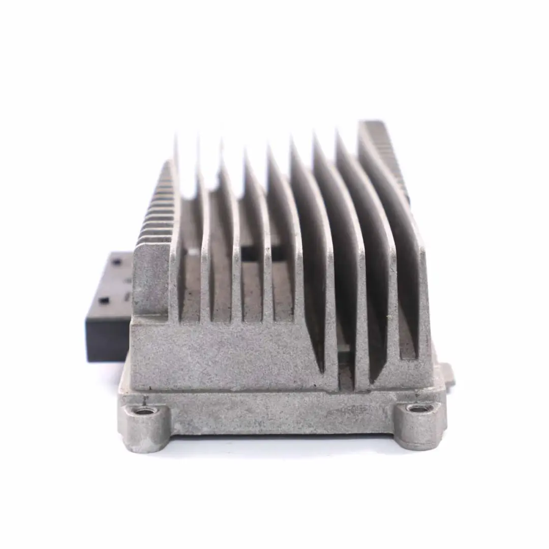 Audi A4 B8 A5 8T Q5 8R Wzmacniacz Radia - SKU 8R0035223F - Numer Części 8R0035223F