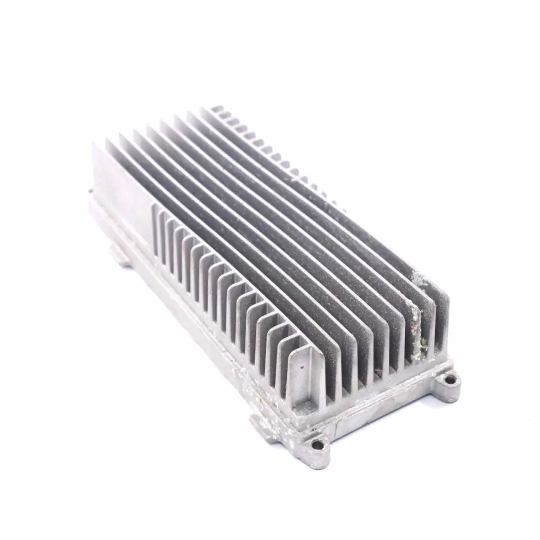 Audi A4 B8 A5 8T Q5 8R Wzmacniacz Radia - SKU 8R0035223F - Numer Części 8R0035223F