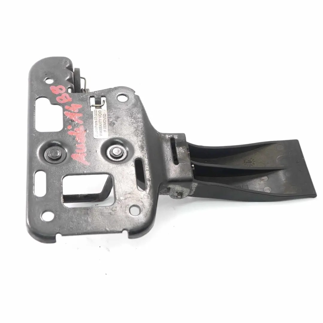 Blocco del cofano motore Scrocco anteriore Meccanismo per Audi A4 B8 con numero di parte 8T0823480 Audi A4 B8 Blocco del cofano motore Scrocco anteriore Meccanismo - SKU 8T0823480 - Numero di parte 8T0823480