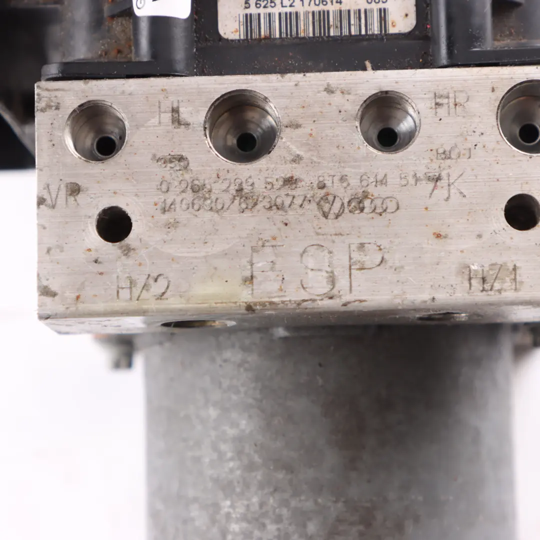 ABS Pump Control Modulator Unit ECU to Audi RS5 8T RS4 B8 4.2 FSI Petrol with Part number 8T0907379G Audi RS5 8T RS4 B8 4.2 FSI Petrol ABS Pump Control Modulator Unit ECU - SKU 8T0907379G - Part number 8T0907379G