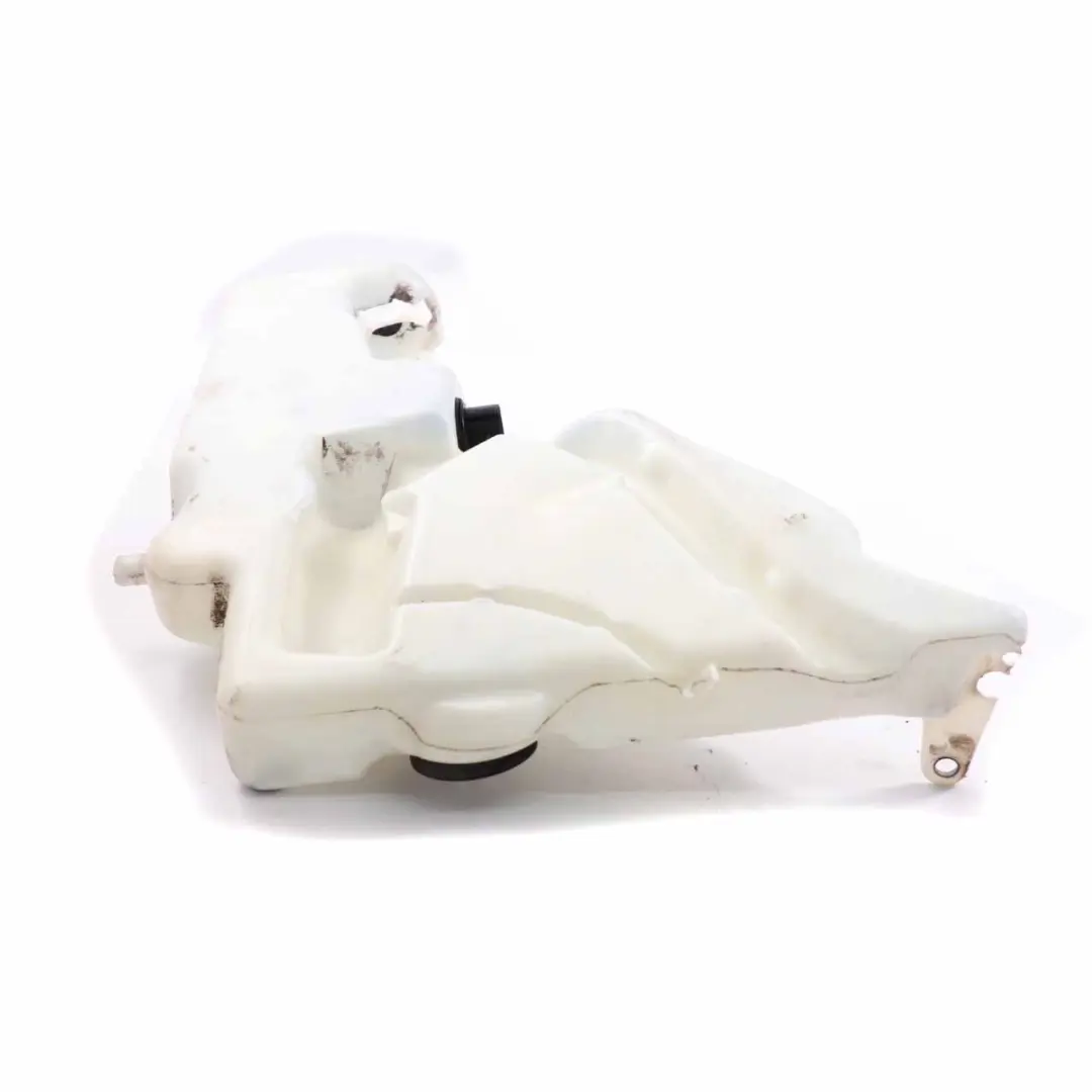 Zbiornik Zbiorniczek Płynu Spryskiwaczy do Audi A4 B8 o numerze 8T0955453B Audi A4 B8 Zbiornik Zbiorniczek Płynu Spryskiwaczy - SKU 8T0955453B - Numer Części 8T0955453B