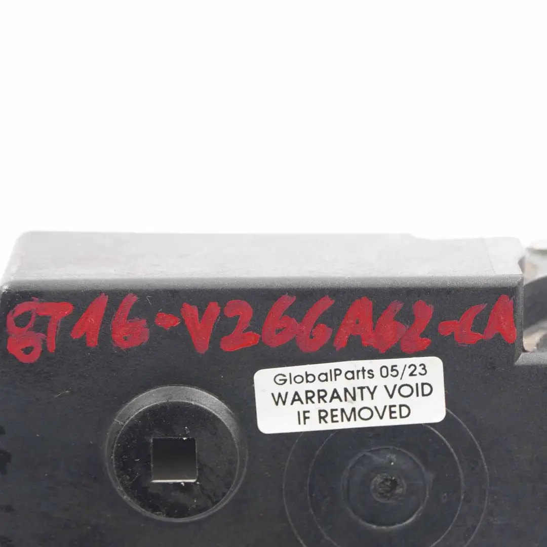 Maniglia porta presa anteriore sinistra per Ford Transit Connect con numero di parte 8T16-V266A62-CA Ford Transit Connect Maniglia porta presa anteriore sinistra - SKU 8T16-V266A62-CA - Numero di parte 8T16-V266A62-CA