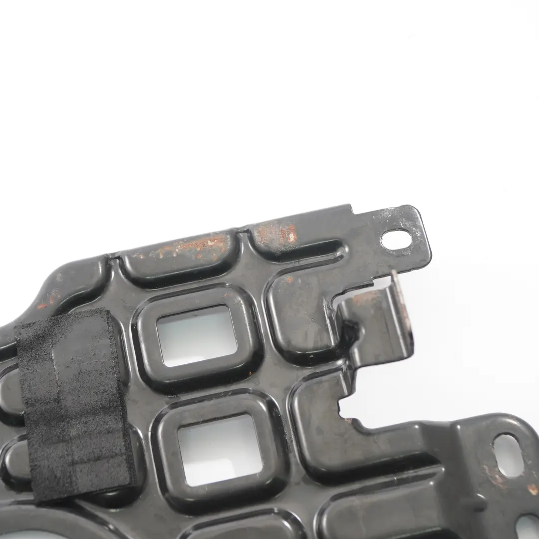 Ford Fiesta MK7 Batterie kasten Gehäuse Halter Halterung - SKU 8V2110718AB - Teilenummer 8V2110718AB