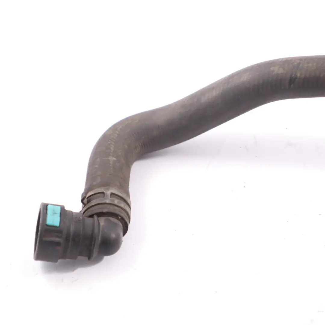 Wasser schlauch Heizung Kühlung leitung für Ford Fiesta MK7 1.6 TDCI mit Teilenummer 8V2118K579B Ford Fiesta MK7 1.6 TDCI Wasser schlauch Heizung Kühlung leitung - SKU 8V2118K579B - Teilenummer 8V2118K579B