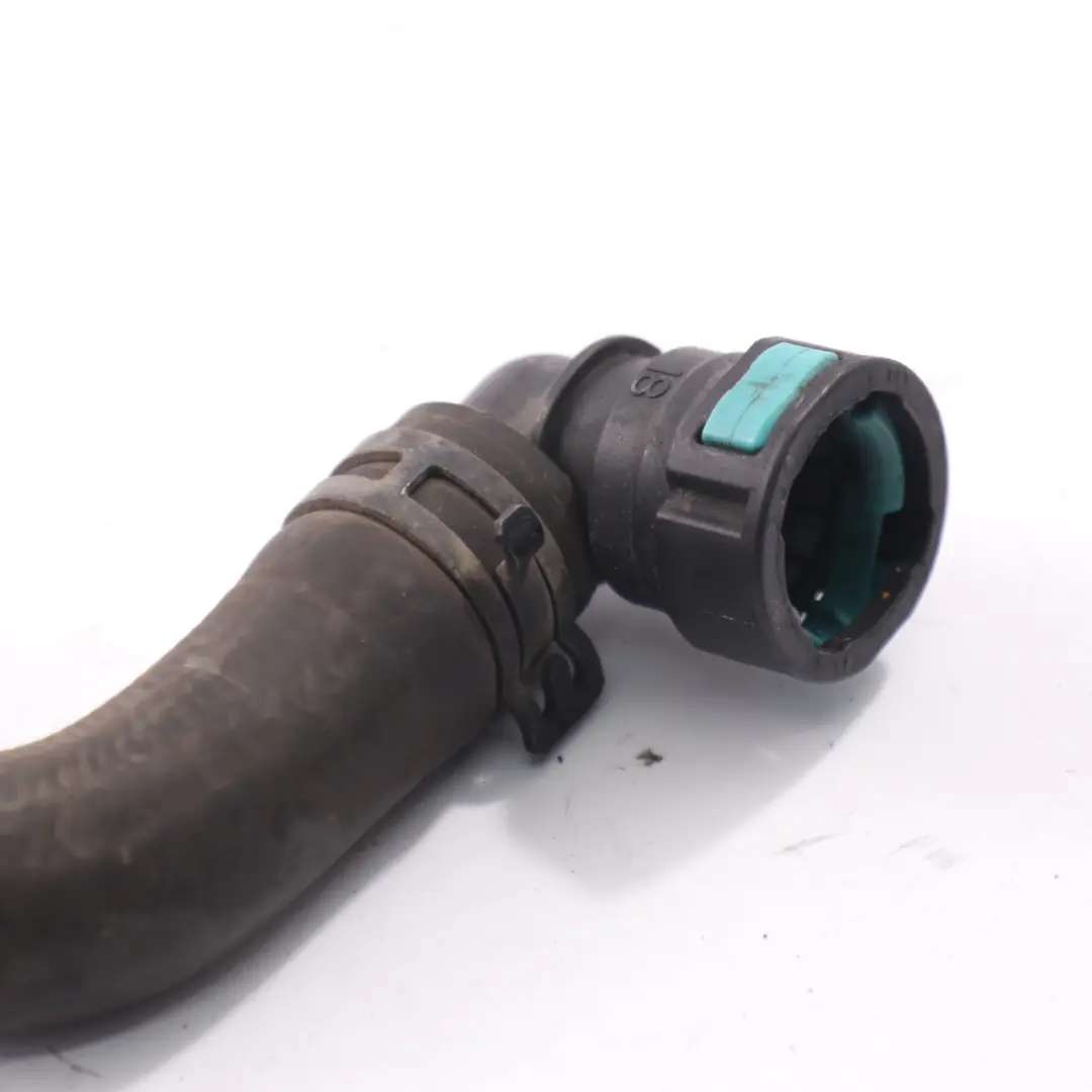 Manguera agua Calentador refrigerante para Ford Fiesta MK7 1.6 TDCI con número de pieza 8V2118K579B Ford Fiesta MK7 1.6 TDCI Manguera agua Calentador refrigerante - SKU 8V2118K579B - Número de pieza 8V2118K579B