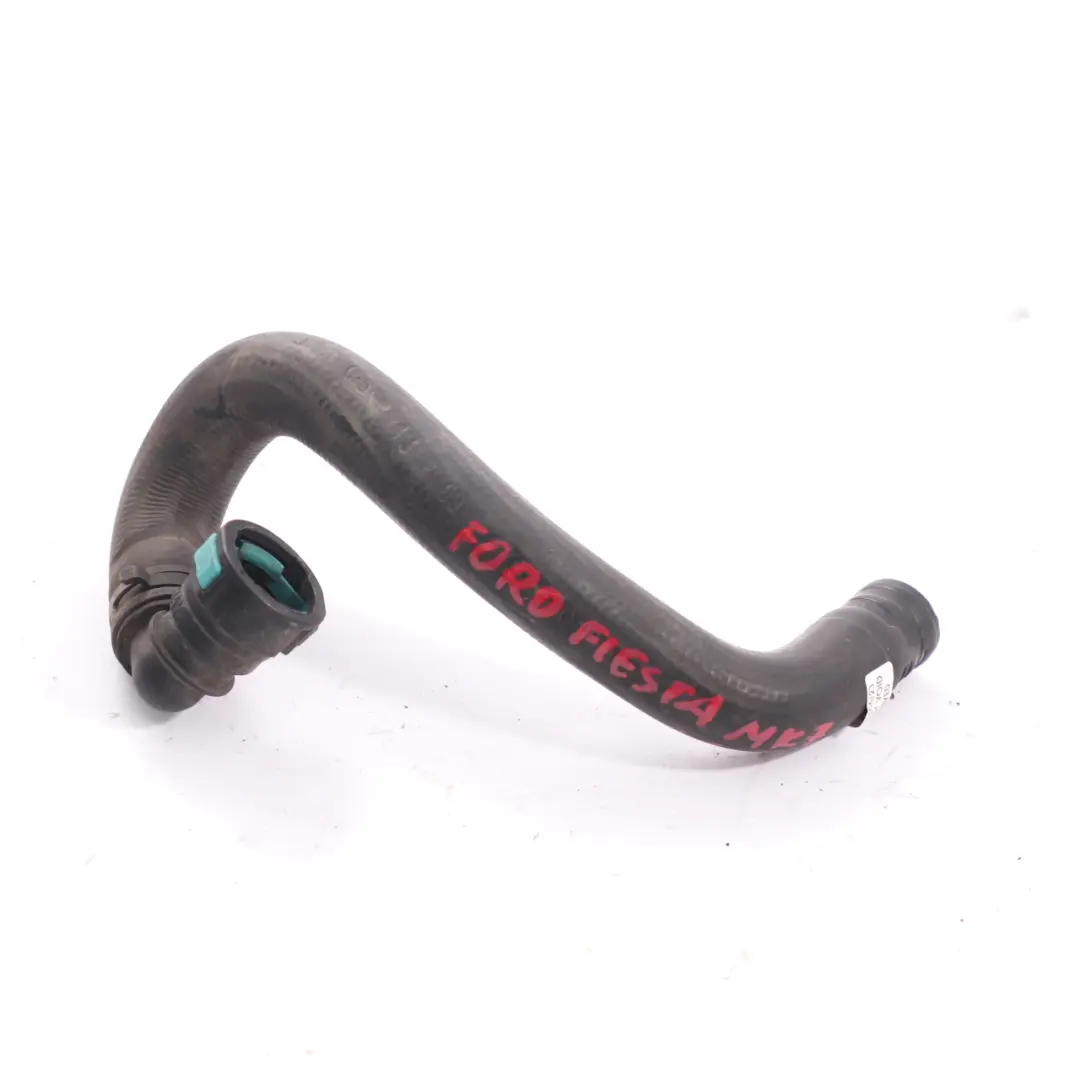 Wąż Przewód Rura Wody do Ford Fiesta MK7 1.6 TDCI o numerze 8V2118K580BA Ford Fiesta MK7 1.6 TDCI Wąż Przewód Rura Wody - SKU 8V2118K580BA - Numer Części 8V2118K580BA