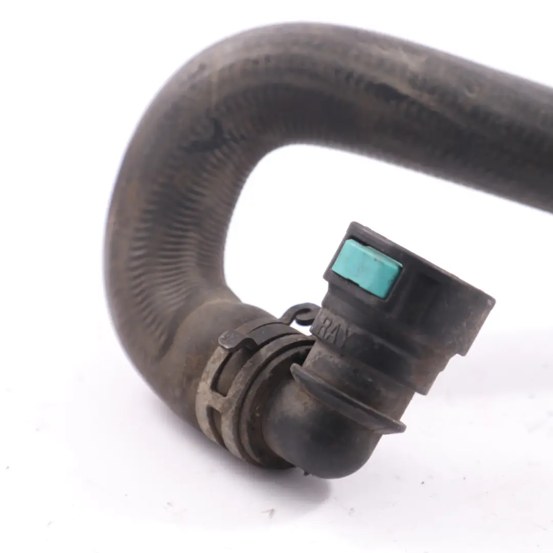 Ford Fiesta MK7 1.6 TDCI Tubo radiatore acqua refrigerante Linea - SKU 8V2118K580BA - Numero di parte 8V2118K580BA