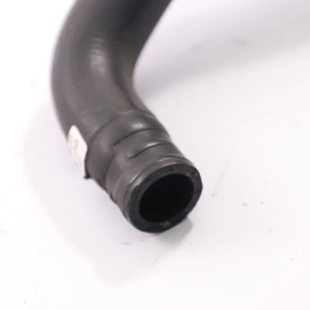 Kühler schlauch Wasser Kühlmittel leitung für Ford Fiesta MK7 1.6 TDCI mit Teilenummer 8V2118K580BA Ford Fiesta MK7 1.6 TDCI Kühler schlauch Wasser Kühlmittel leitung - SKU 8V2118K580BA - Teilenummer 8V2118K580BA