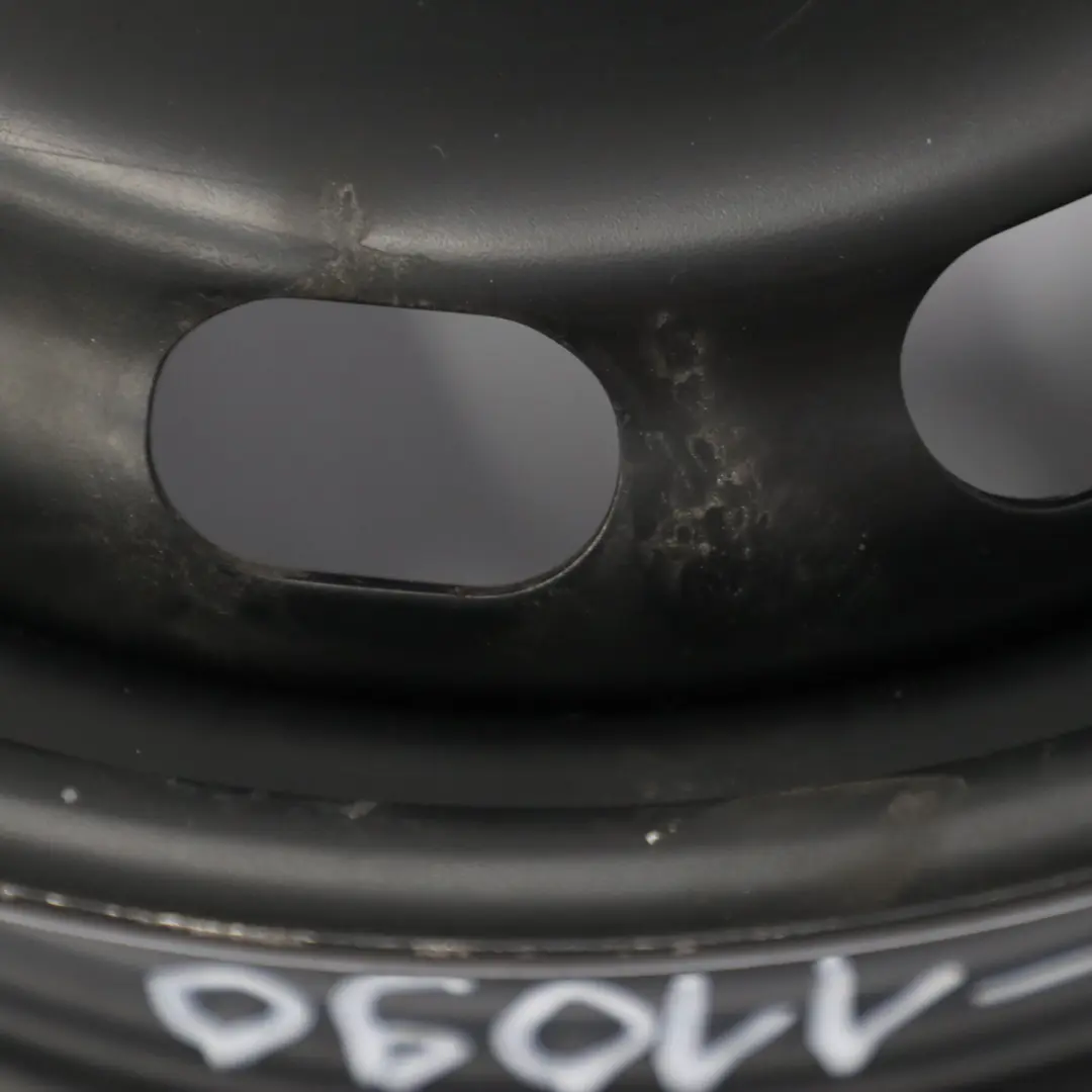 Felga Stalowa Czarna 14" ET:37,5 5,5J do Ford Fiesta o numerze 8V21BA-11090 Ford Fiesta Felga Stalowa Czarna 14" ET:37,5 5,5J - SKU 8V21BA-11090 - Numer Części 8V21BA-11090