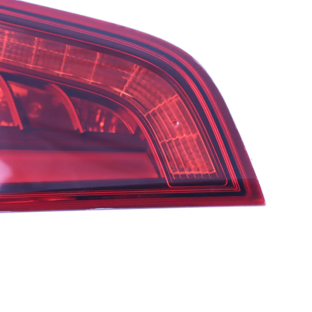Audi A3 8V Luz trasera interior del maletero izquierda - SKU 8V4945093A - Número de pieza 8V4945093A