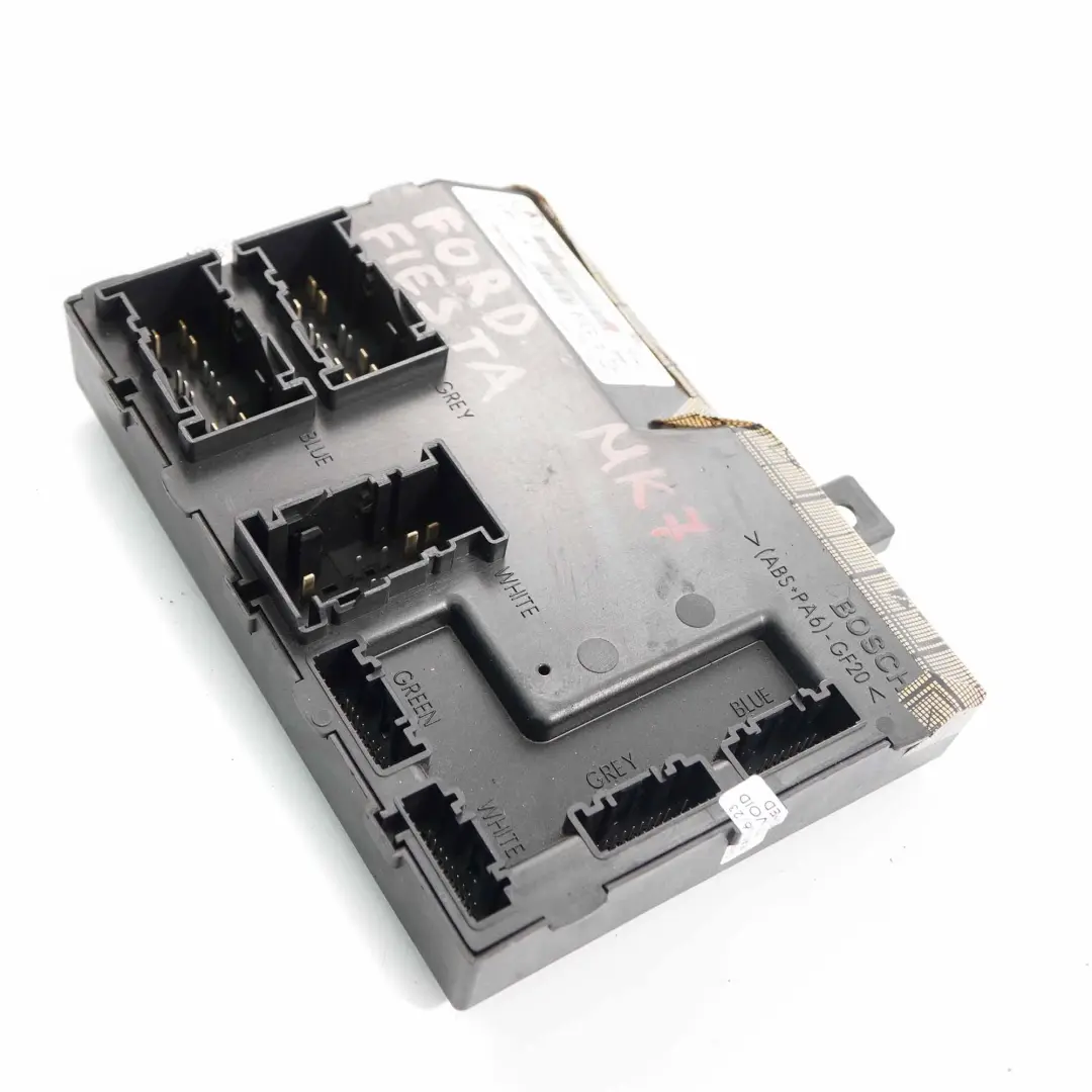 Body Control Module BCM Control Unit ECU to Ford Fiesta MK7 with Part number 8V5115K600EG Ford Fiesta MK7 Body Control Module BCM Control Unit ECU - SKU 8V5115K600EG - Part number 8V5115K600EG