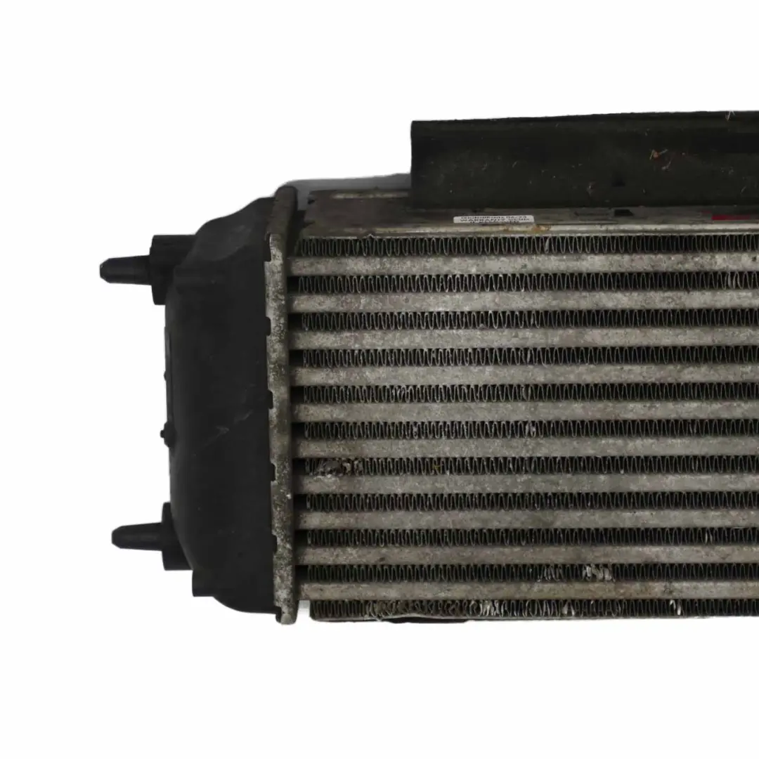 Refroidisseur d'air charge Diesel pour Ford Fiesta MK7 Intercooler à propos du numéro de pièce 8V519L440AE Ford Fiesta MK7 Intercooler Refroidisseur d'air charge Diesel - SKU 8V519L440AE - Numéro de pièce 8V519L440AE