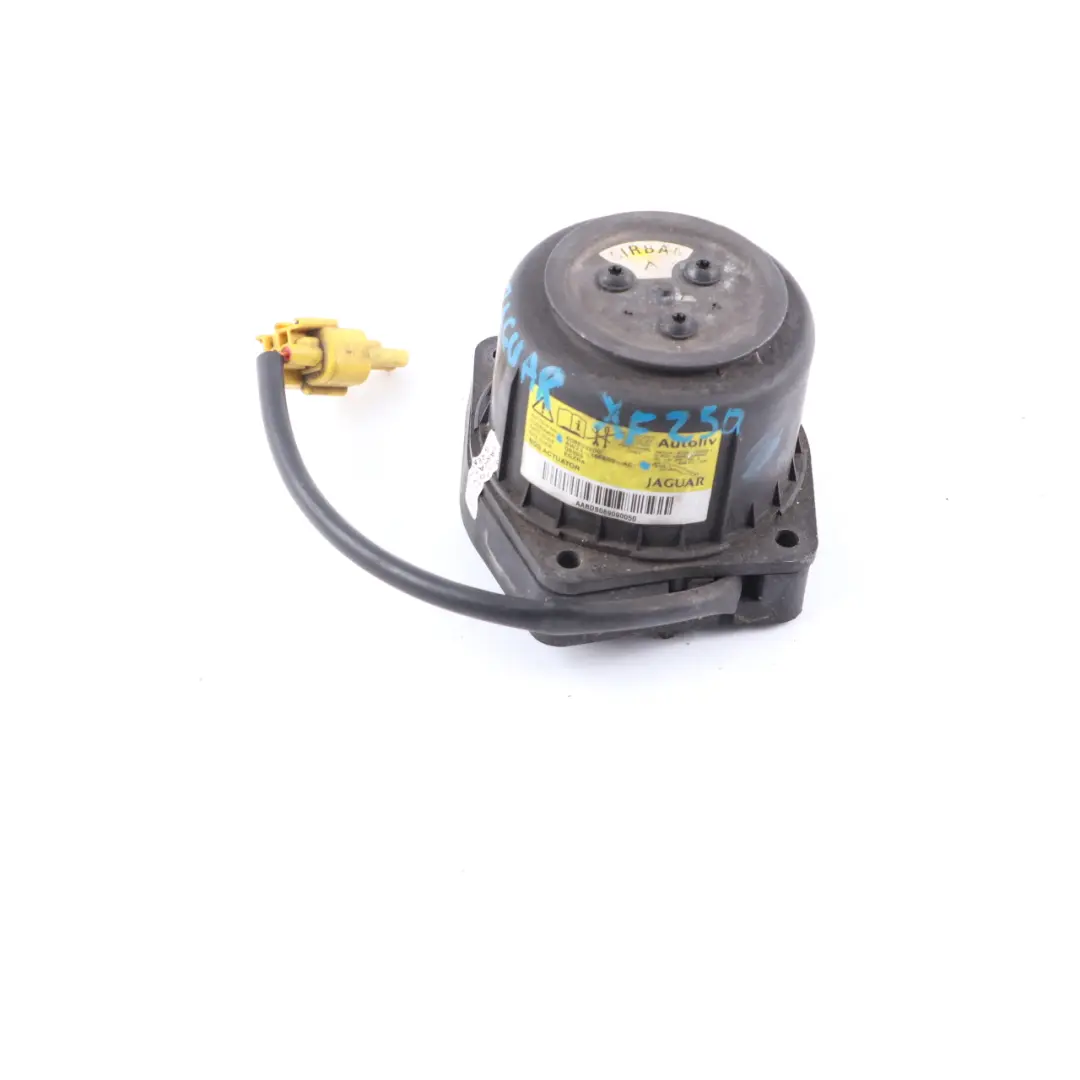 Jaguar XF250 Pedestrian Safety Bonnet Hood Airbag BDS Actuator to with Part number 8W23-16E600-AC Jaguar XF250 Pedestrian Safety Bonnet Hood Airbag BDS Actuator - SKU 8W23-16E600-AC - Part number 8W23-16E600-AC