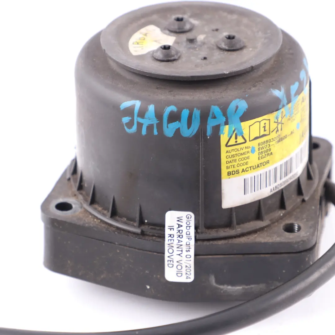 Jaguar XF250 Pedestrian Safety Bonnet Hood Airbag BDS Actuator to with Part number 8W23-16E600-AC Jaguar XF250 Pedestrian Safety Bonnet Hood Airbag BDS Actuator - SKU 8W23-16E600-AC - Part number 8W23-16E600-AC