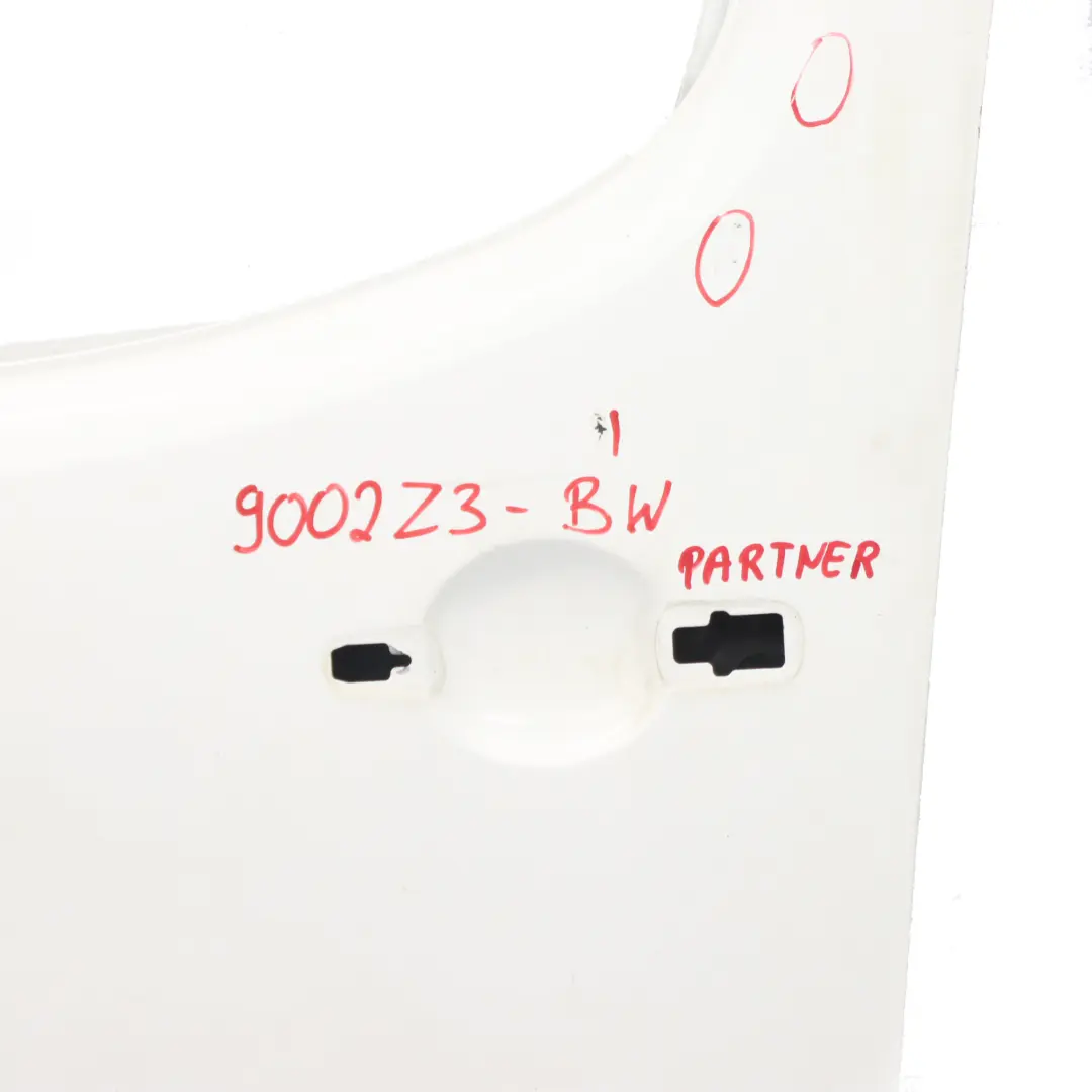 Gauche Banquise White - EWP pour Porte Avant Citroën Berlingo Peugeot Partner B9 à propos du numéro de pièce 9002Z3 Porte Avant Citroën Berlingo Peugeot Partner B9 Gauche Banquise White - EWP - SKU 9002Z3-BW - Numéro de pièce 9002Z3